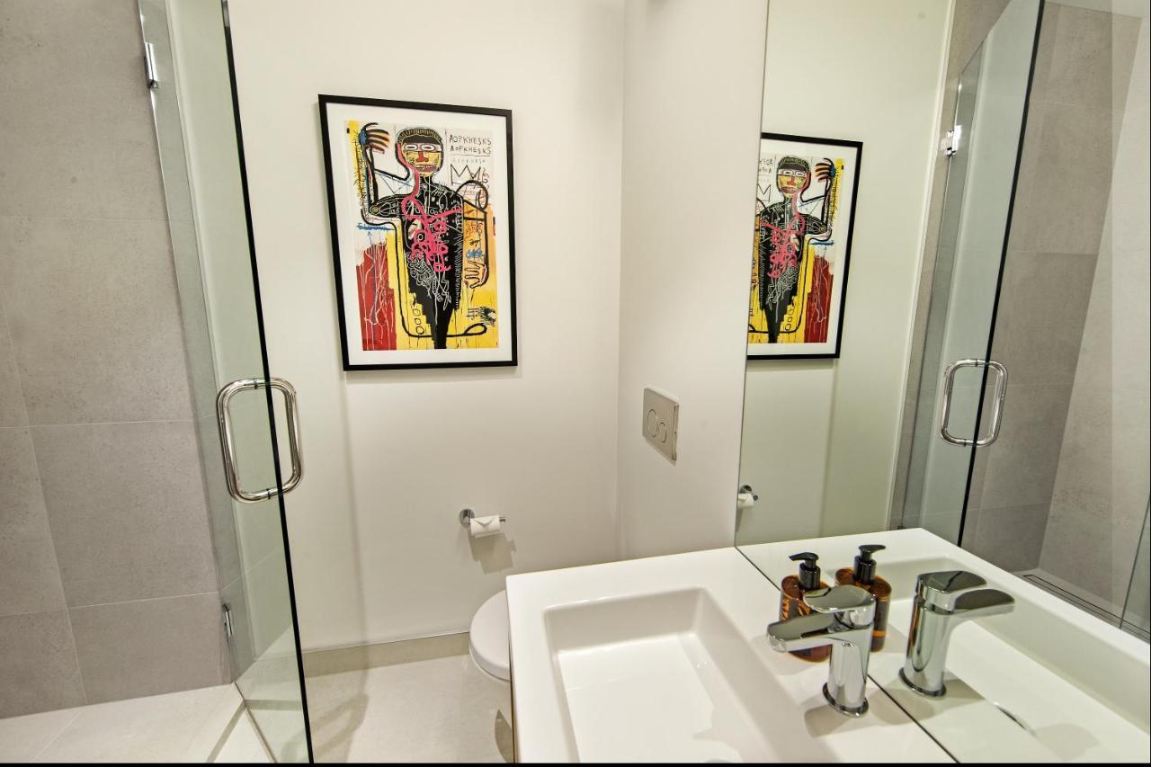 Funk In The City - Luxury Laneway Apartment With Single Garage ไครสต์เชิร์ช ภายนอก รูปภาพ