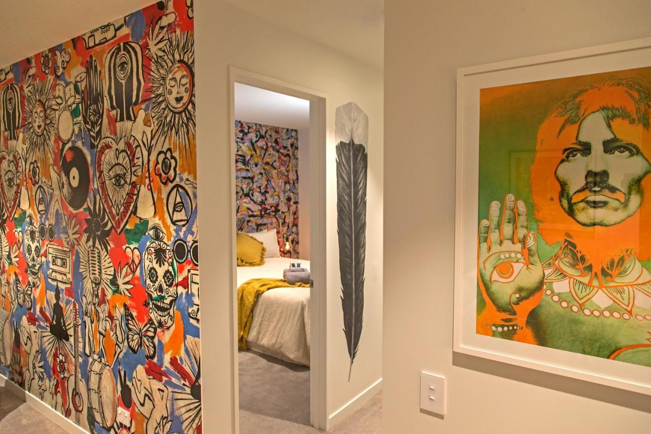 Funk In The City - Luxury Laneway Apartment With Single Garage ไครสต์เชิร์ช ภายนอก รูปภาพ
